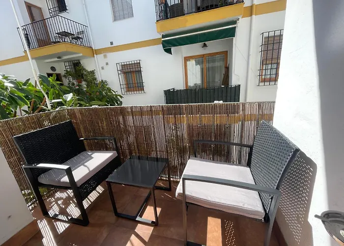 Centro - Patio Andaluz San Pablo - Parking Gratis- Wifi דירה *