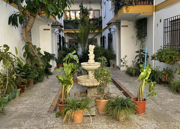 Centro - Patio Andaluz San Pablo - Parking Gratis- Wifi Apartment *